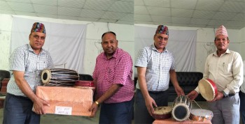 जेष्ठ नागरिक र विद्यालयलाई बाद्यवादन सामग्री प्रदान
