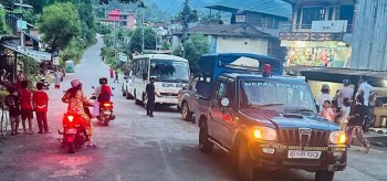 लमजुङ प्रहरीले फरार ३९ कैदी र थुनुवा नियन्त्रणमा लिएर बुझायो