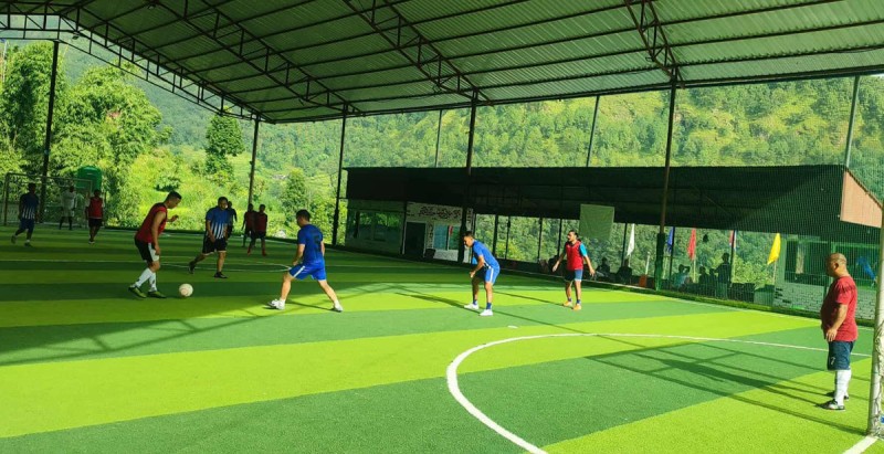 अलैँची प्रवर्दनका लागि व्यवसायी–पत्रकारबीच मैत्रीपूर्ण फुटसल