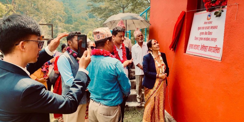 लमजुङको हुलाक सेवा सुधारमा न्यौपानेको सक्रियताः छोटो अवधिमै काउन्टर स्थापनादेखि पालिका हुलाकमा कार्यालय प्रमुख तोक्नेसम्मका कार्य