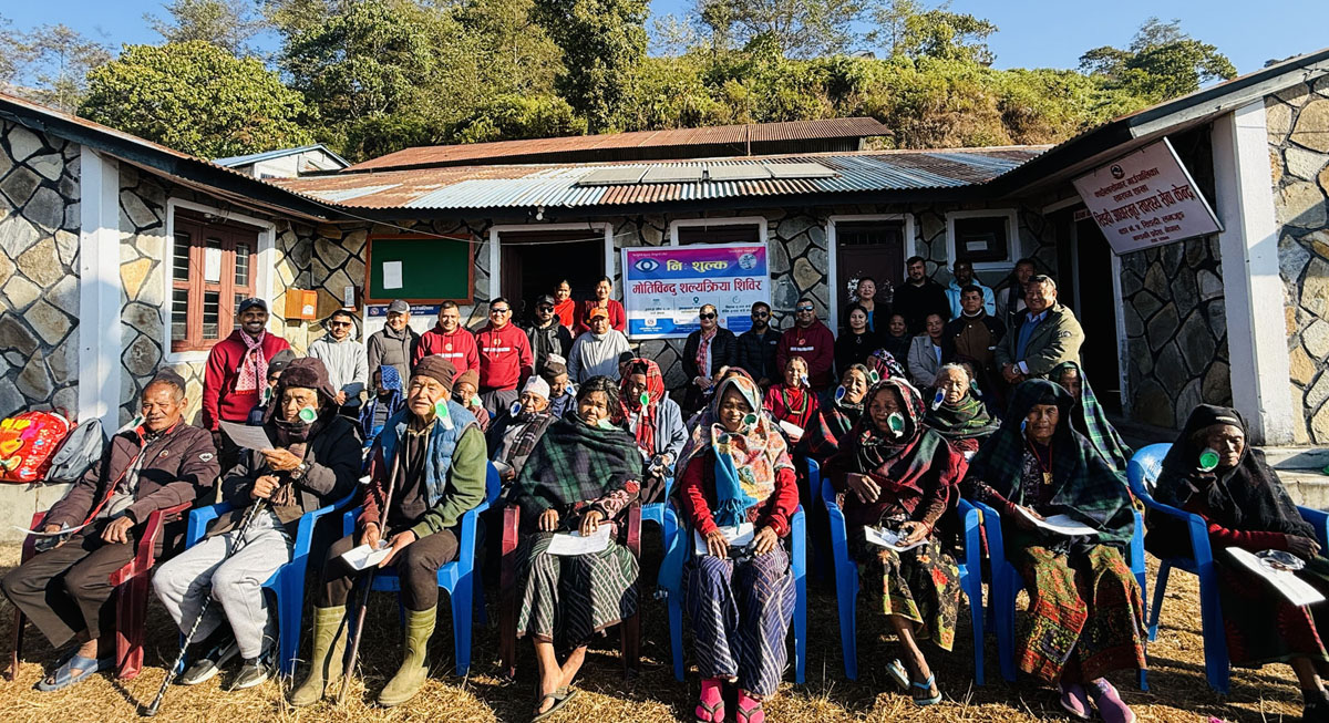 सिङ्दीको मोतिबिन्दू शल्यक्रिया शिविरमा ६७२ ले सेवा लिए